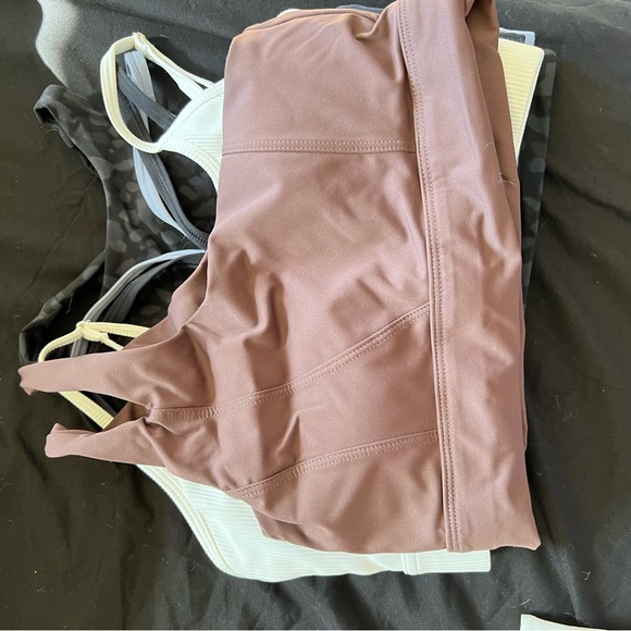 Sports Bra Lot - Picture 3 of 6